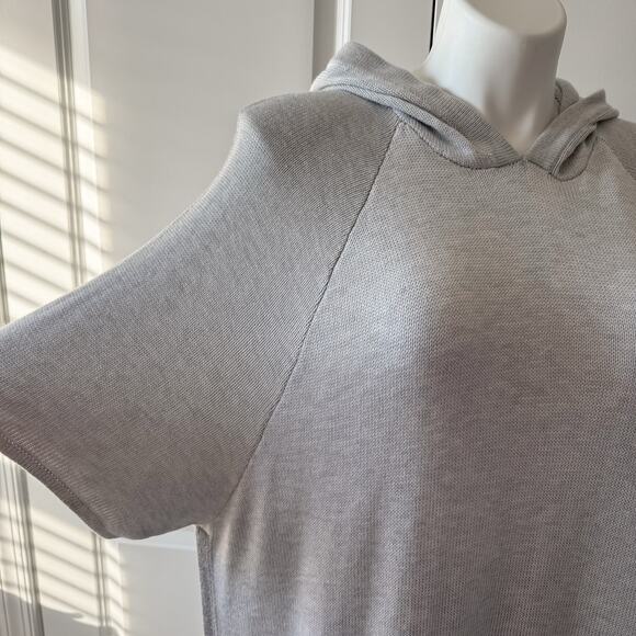 Lululemon Opened Up Poncho Heathered Core Ultra Light Grey Heathered Asphalt M/L - Picture 2 of 9